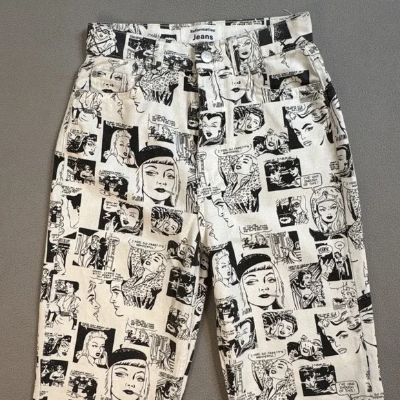 Reformation Jeans Comic News Print AOP High Waisted Straight Leg Size 23